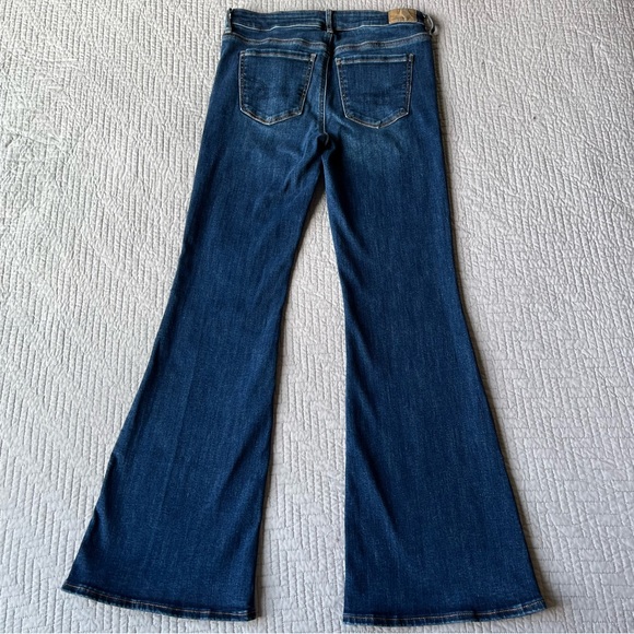 AEO Low-rise Flare Jean Size 4 - Picture 7 of 9